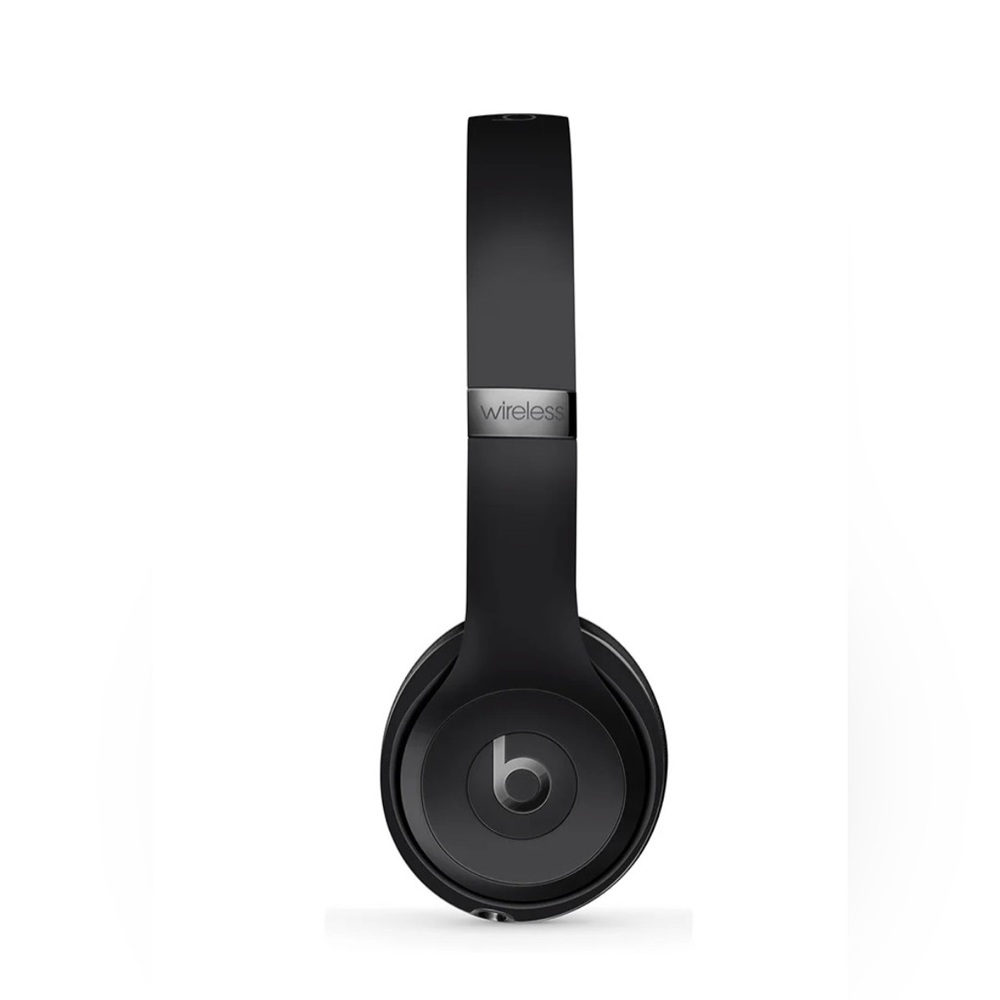 Beats Black Wireless Headphones with Case